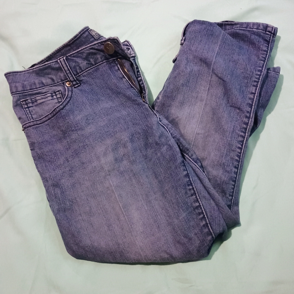 💙 NWOT Womens Beau Capri Denim Jeans 6 Comfy Casual Lunch Shopping Faded